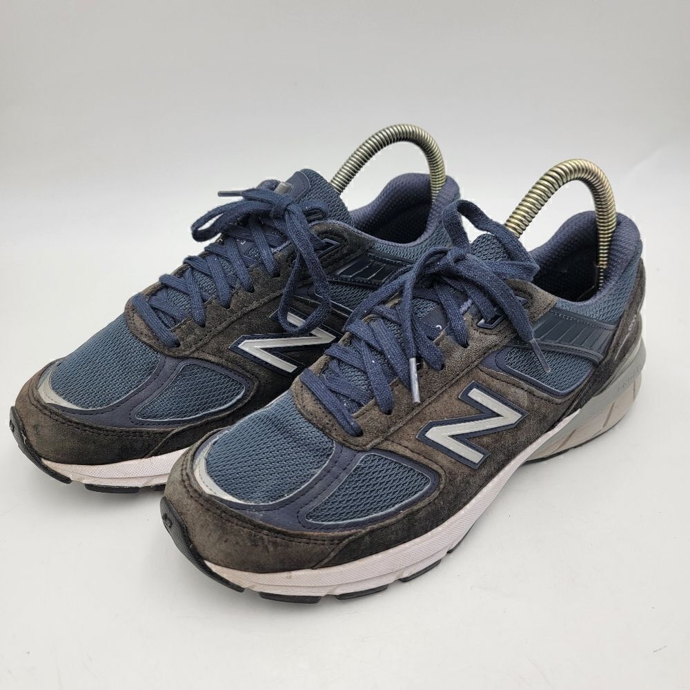 New Balance 990v5 Made in USA Navy Silver Women’s Shoe‎ Size 9 B Sneaker Hipster